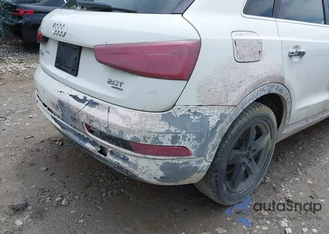 2015 Audi Q3 2.0T Premium Plus из США, поврежденный, VIN WA1EFCFS8FR001278